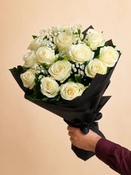 Pearl Aura Rose Bouquet in Lahore - Lahore Blooms