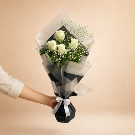 Petite Pearl Rose Bouquet in Lahore - Lahore Blooms