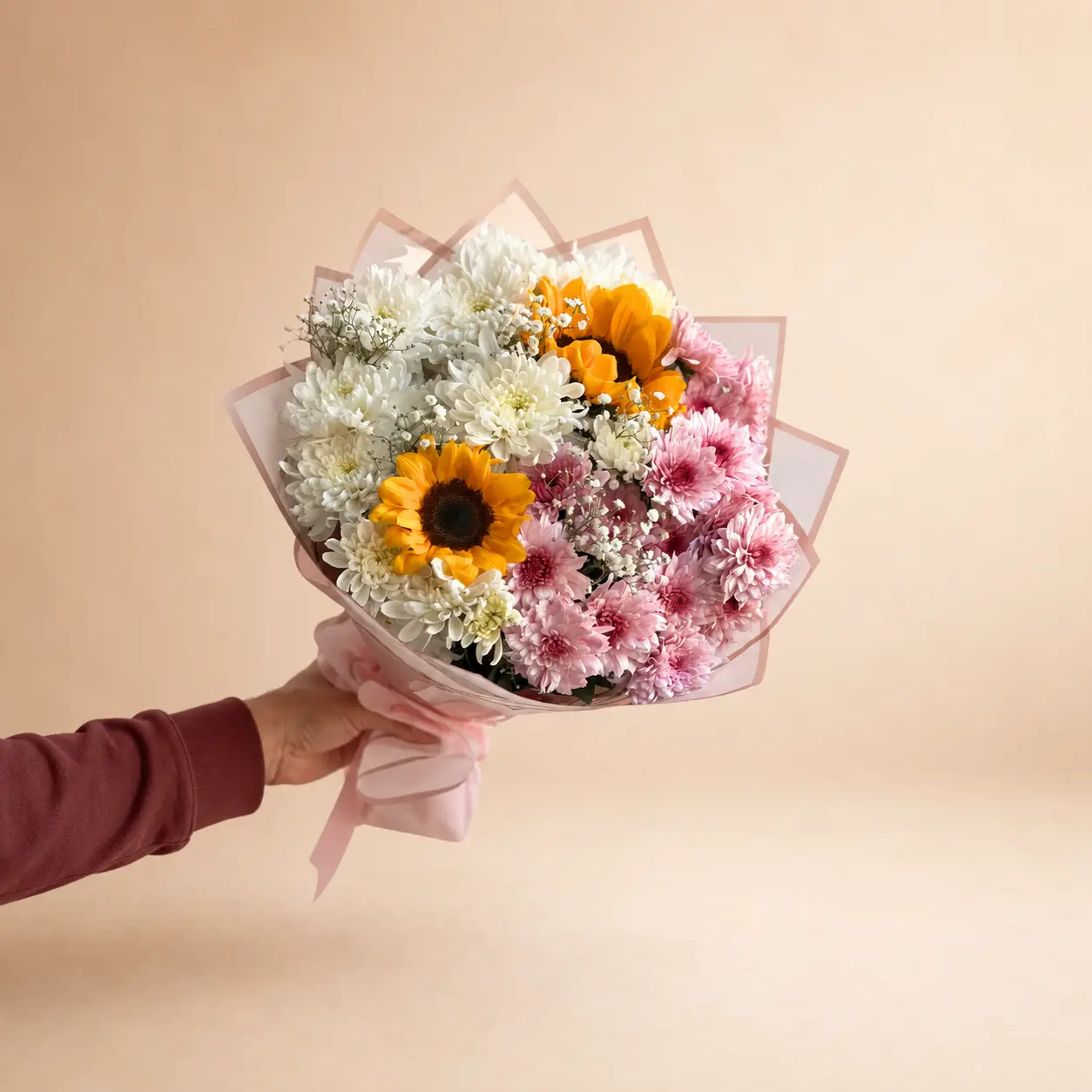 Fresh flower bouquet delivery in Lahore by Lahore Blooms